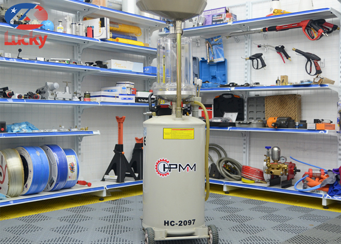 may-hut-dau-o-to-bang-khi-nen-hc-2097-12