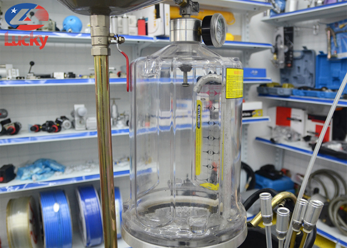 may-hut-dau-o-to-bang-khi-nen-hc-2097-5