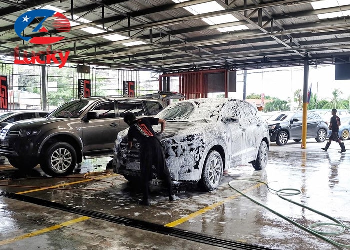 bo-thiet-bi-rua-xe-o-to-chuyen-nghiep-don-20-50-xe-ngay-7