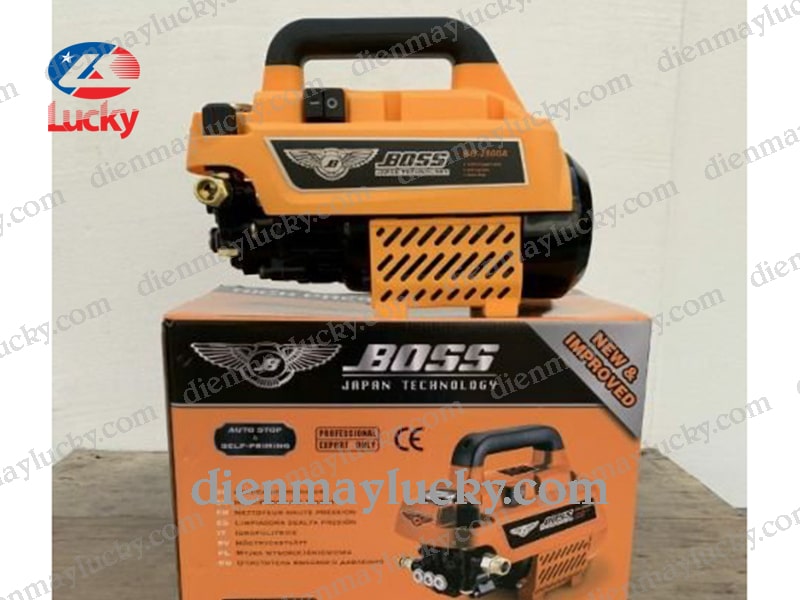 May-rua-xe-boss-nhat-2500W-co-chinh-ap-3