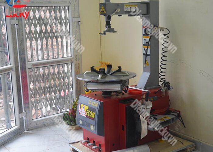 Máy Ra Vào Lốp Tc 820e (9) Min Máy Ra Vào Lốp Tc 820e (9) Min
