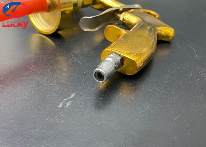 binh-phun-bot-tuyet-cam-tay-dung-khi-nen-4