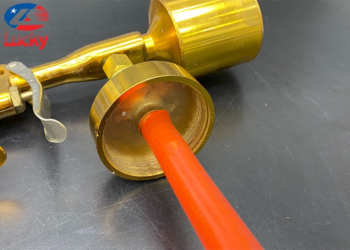 Bình bọt tuyết khí nén cầm tay màu vàng