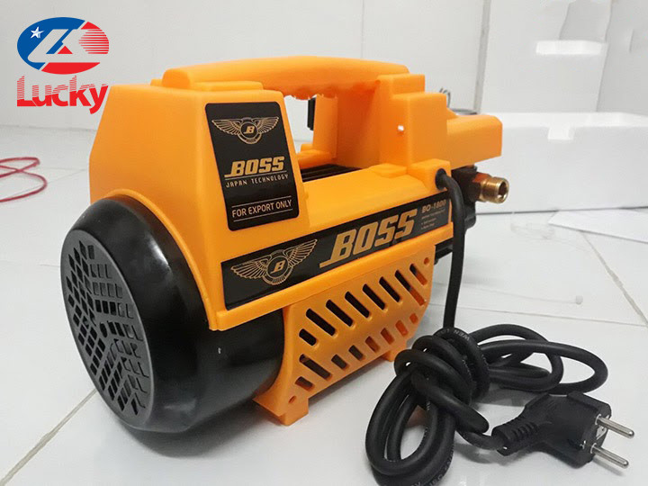 may-rua-xe-boss-nhat-2500w-co-chinh-ap-5