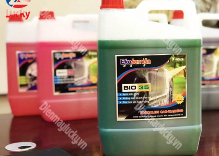 Dung Dịch Rửa Xe Không Chạm Ekokemika 1 (3) Min