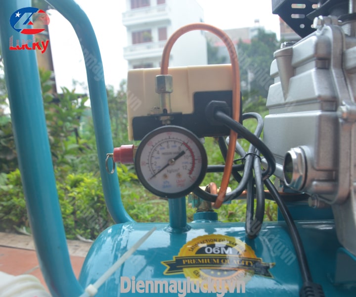 may-nen-khi-mini-co-dau-jetman-3-0-hp-30-lit-8