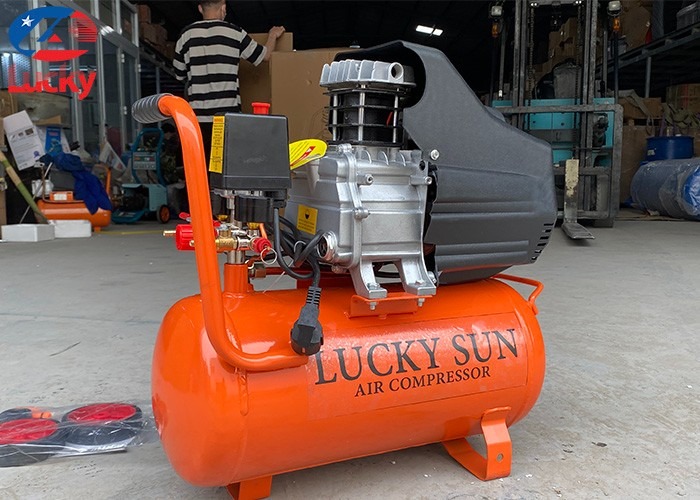 may-nen-khi-mini-phun-son-lucky-24-lit-2hp-2