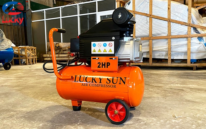 may-nen-khi-mini-phun-son-lucky-24-lit-2hp-2