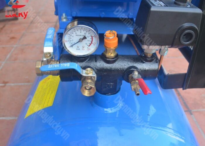 Máy Nén Khí Pegasus Tm W 0.678 500l(4) Min Máy Nén Khí Pegasus Tm W 0.678 500l(4) Min