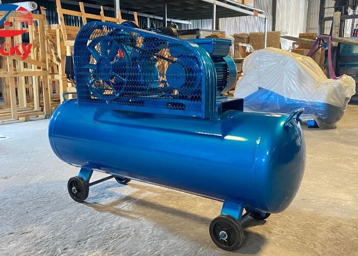 máy nén khí puma 1hp 100l PK-10100 máy nén khí puma 1hp 100l PK-10100