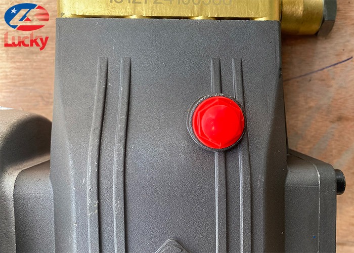 Đầu bơm rửa xe cao áp Lutian 18127