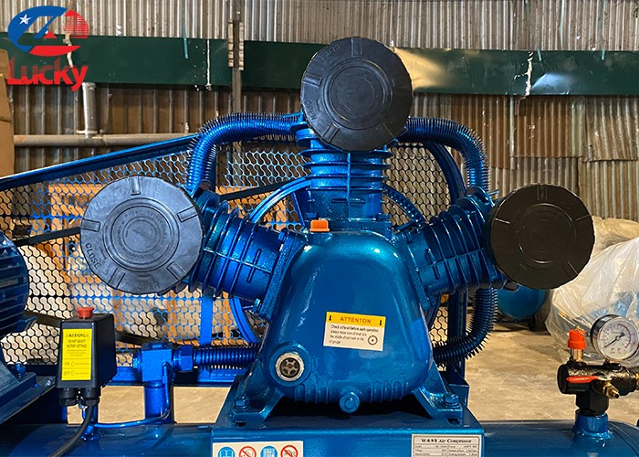 may-nen-khi-cong-nghiep-300-lit-10hp-lucky-4