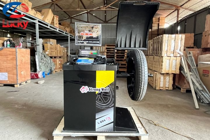 may-can-bang-lop-hunter-8