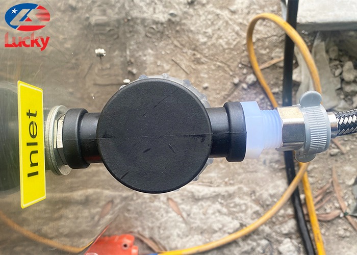 Máy rửa xe hơi nước nóng LK-9000