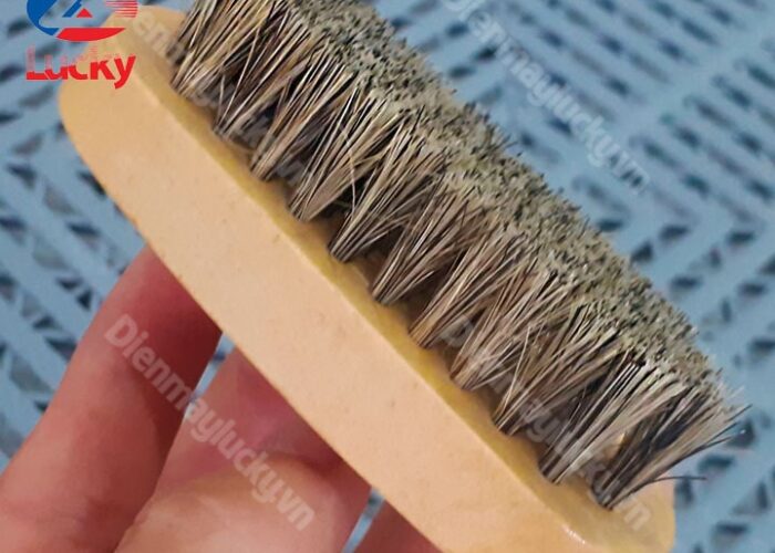 Bàn Chải Cọ Lốp (1) Min Bàn Chải Cọ Lốp (1) Min