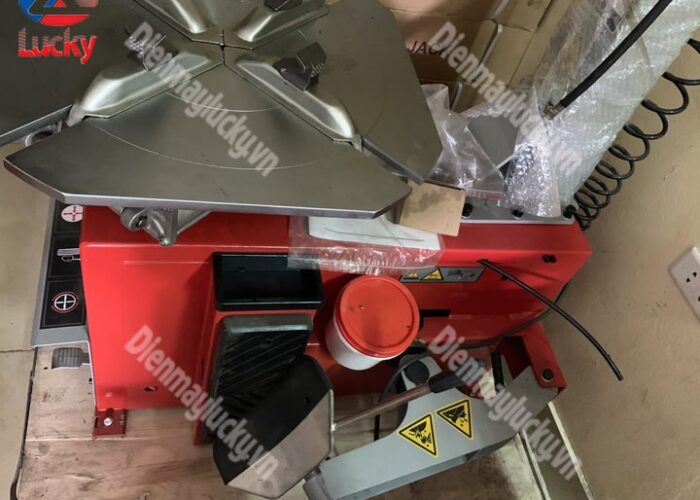 Máy Ra Vào Lốp Ranger 1024 (2) Min Máy Ra Vào Lốp Ranger 1024 (2) Min