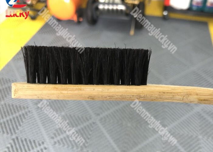 Bàn Chải Nhỏ (cọ Tre) (5) Min Bàn Chải Nhỏ (cọ Tre) (5) Min