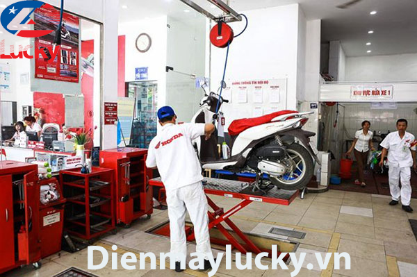 Sửa chữa trị lưu động  Kường Ngân  Mua phân phối xe cộ máy Honda Yamaha SYM