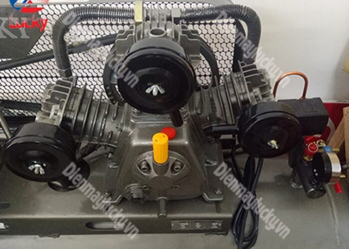 Máy Nén Khí Công Nghiệp Lucky 150 LÍt 4hp220v (4) Min Máy Nén Khí Công Nghiệp Lucky 150 LÍt 4hp220v (4) Min