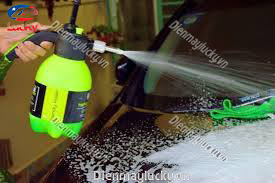 Binh Phun Bot Tuyet Cam Tay Handy Foam 1
