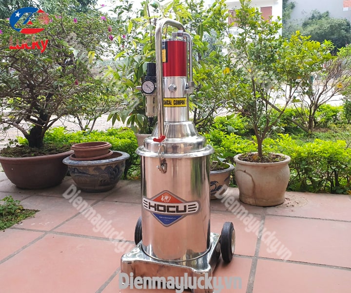 may-bom-mo-khi-nen-kocu-12l-us-8