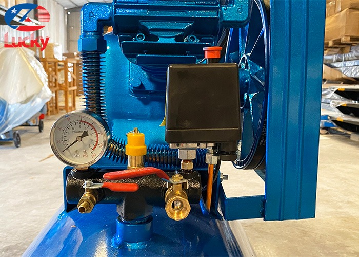 Máy nén khí 300 lít Puma 10hp