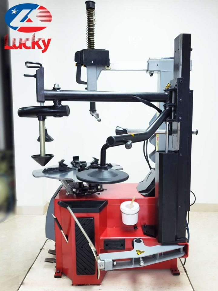 máy ra vào lốp Standard-8