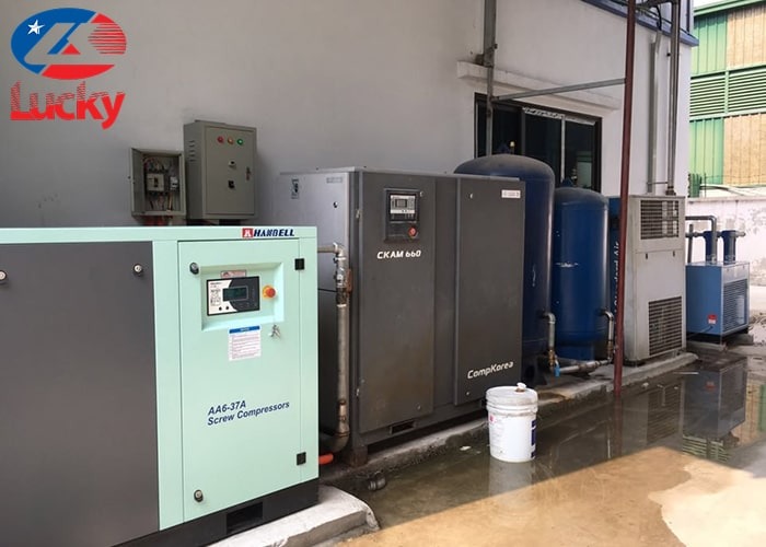 may-nen-khi-truc-vit-5hp-2