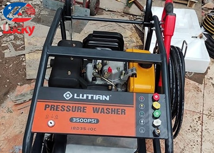 Máy rửa xe cao áp Lutian chạy dầu 10HP 18D35-10C