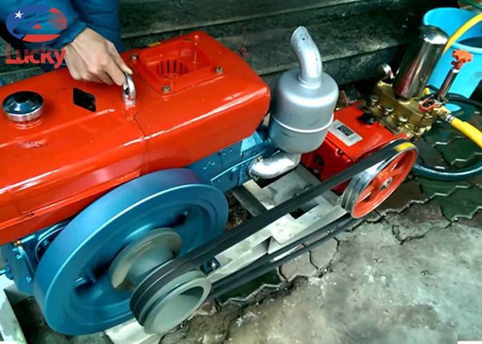 Máy rửa xe dây đai chạy dầu Diesel 7.5kW