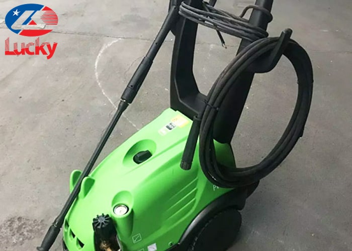 may-rua-xe-nuoc-lanh-pwc50-7