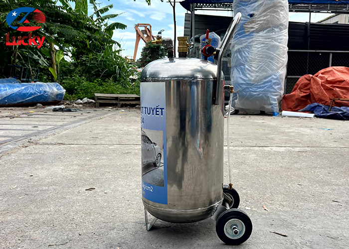 binh-bot-tuyet-40-lít-inox-304-6