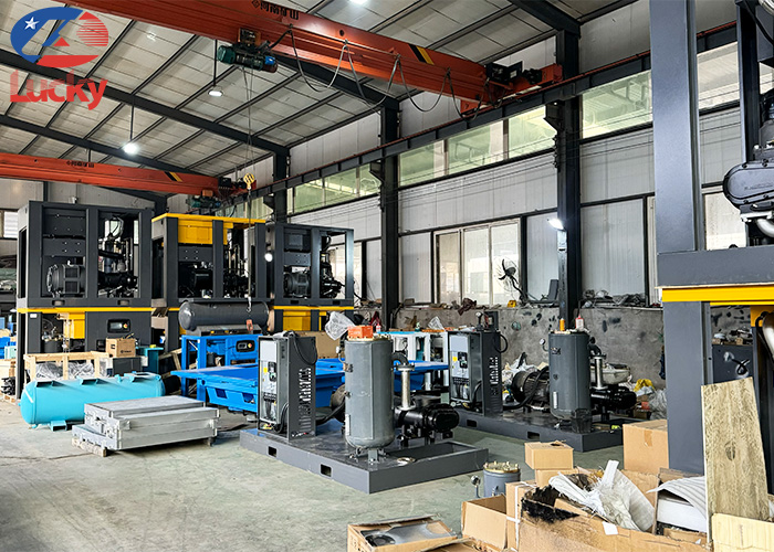 may-nen-khi-truc-vit-lucky-cao-cap-1