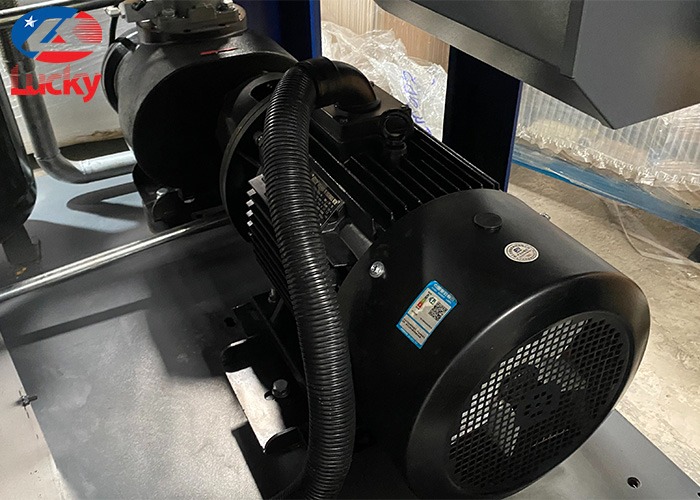 may-nen-khi-truc-vit-lucky-100hp-bien-tan-5