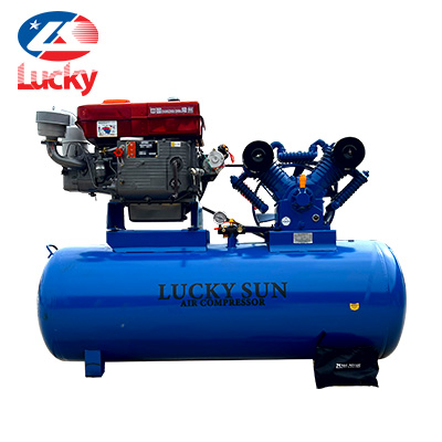 Máy nén khí piston chạy dầu diesel 500 lít 10HP 12bar Lucky Sun DS100500