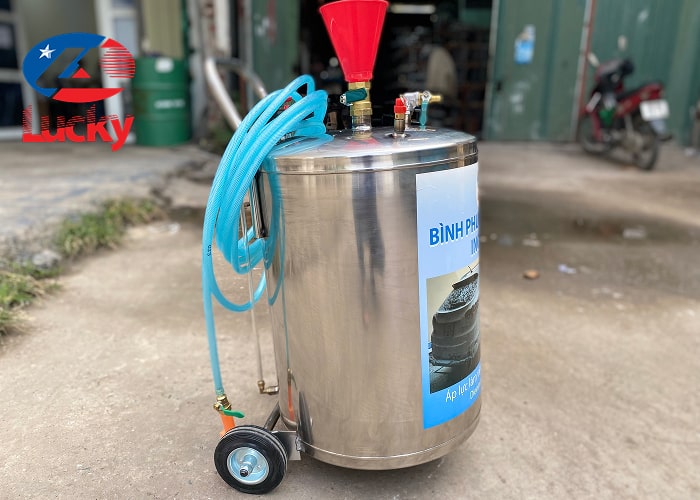 binh-bot-tuyet-inox-80-lit-lucky-2