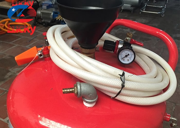 binh-bot-tuyet-sat-80-lit-lucky-5