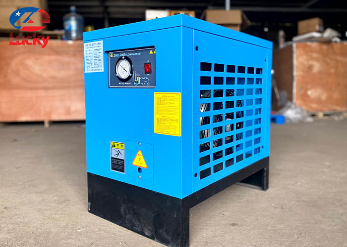 he-thong-khi-nen-30hp-22kw-5 he-thong-khi-nen-30hp-22kw-5