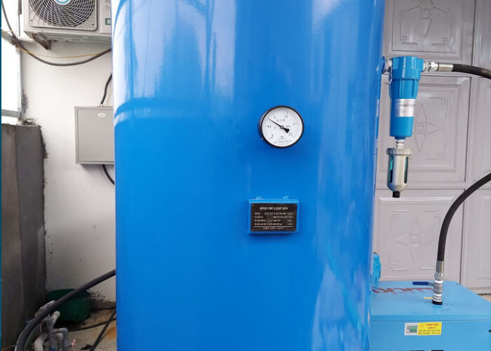 lap-dat-he-thong-khi-nen-truc-vit-20hp-xuong-may-yen-thanh-tai-ninh-binh-2 lap-dat-he-thong-khi-nen-truc-vit-20hp-xuong-may-yen-thanh-tai-ninh-binh-2