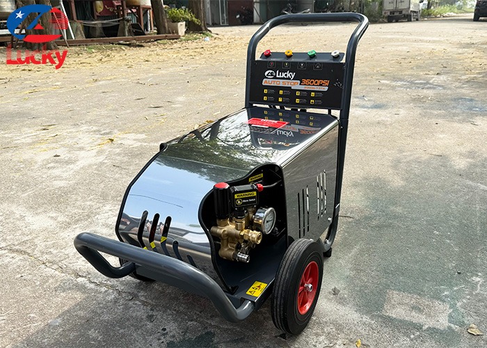 Máy rửa xe cao áp tự ngắt 3600PSI Lucky