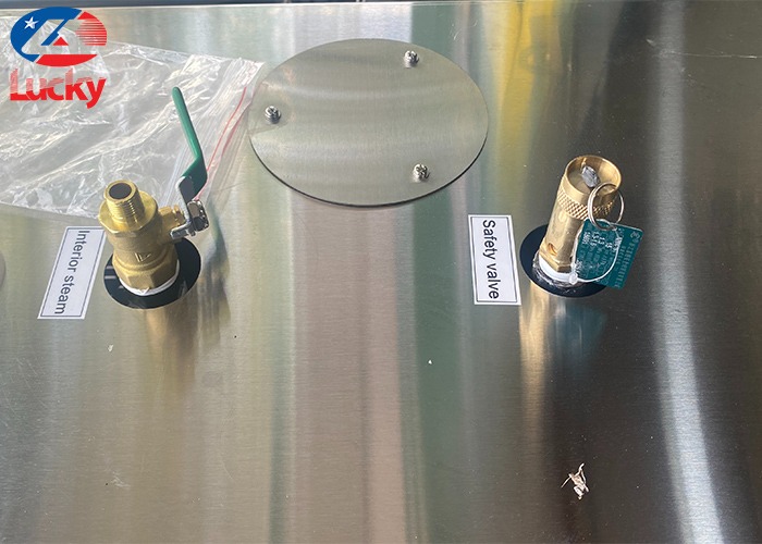 Máy rửa xe hơi nước nóng Lucky 15kw