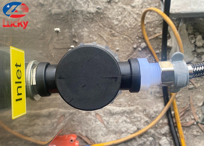 Máy rửa xe hơi nước nóng Lucky 15kw