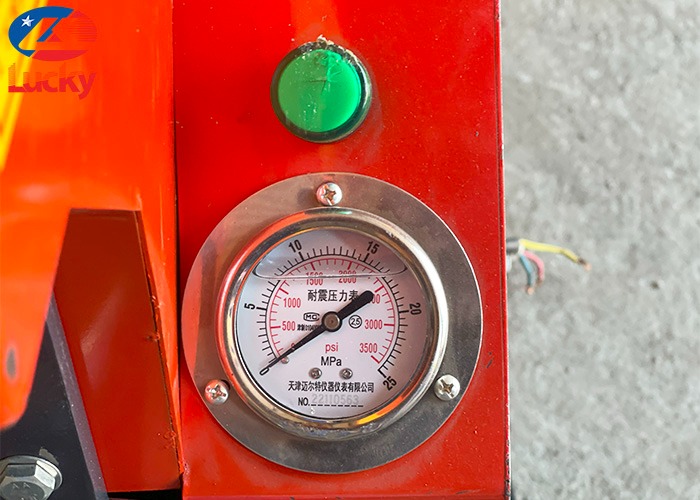 Máy tán má phanh kiểu đứng điện 380V