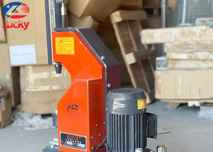 Máy tán má phanh kiểu đứng điện 380V