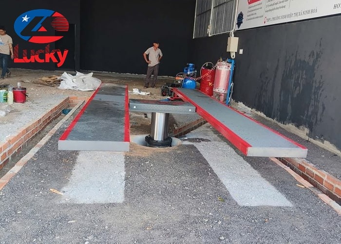 thanh-ly-cau-nang-1-tru-cu-5