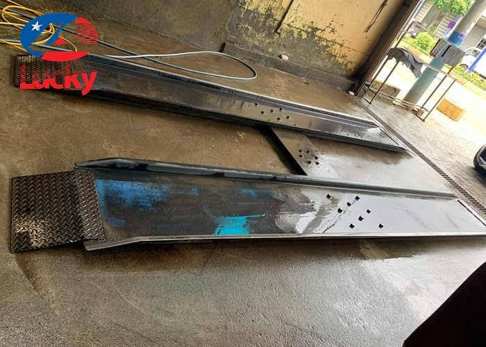 thanh-ly-cau-nang-1-tru-cu-2