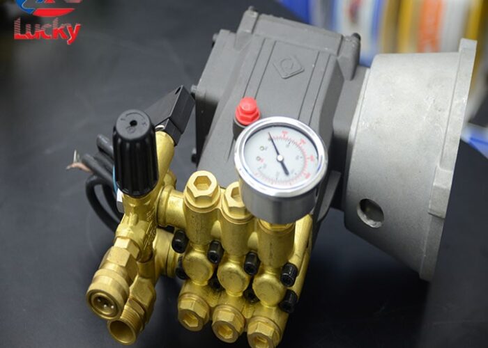 dong-ho-may-rua-xe-4 Đồng hồ là bộ phận cảm biến hiển thị áp lực của máy
