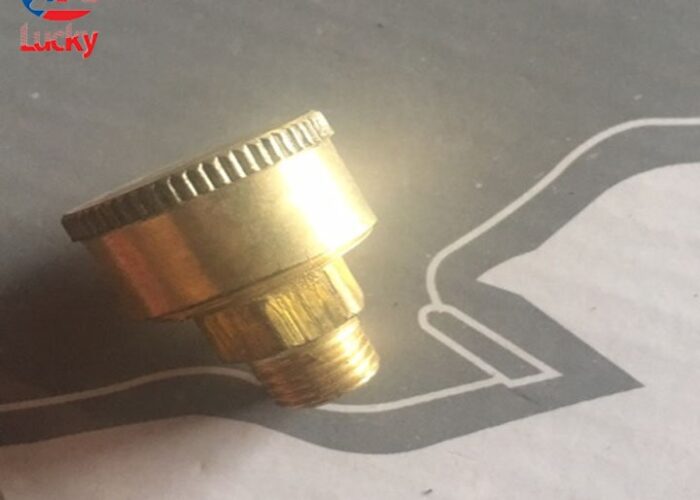 num-mo-may-rua-xe-4-min Bộ phận này có hình dạng, kích thước giống như 1 con ốc vặn thông thường