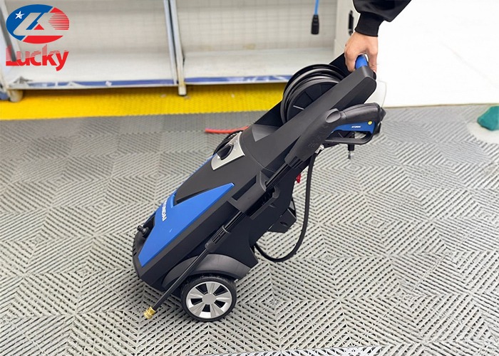 Máy rửa xe mini Hyundai HY-165P