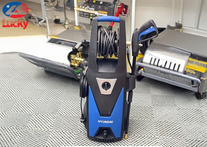 Máy rửa xe mini Hyundai HY-165P